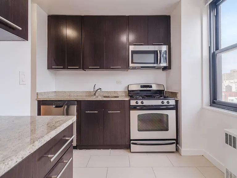 303 E 83rd St #23G — Photo 5