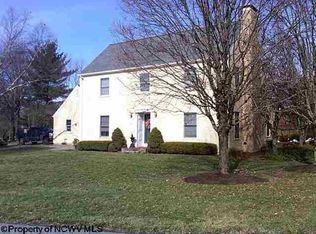 75 Carriage Ln, Bridgeport, WV 26330