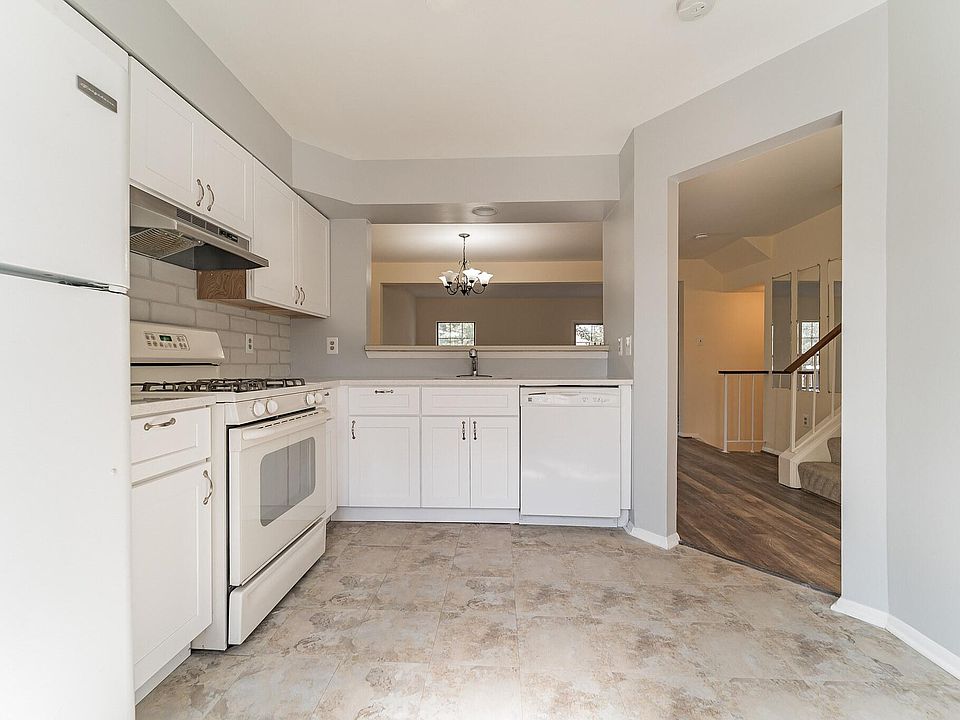 8123 Crabapple Ln, Gaithersburg, MD 20879 Zillow