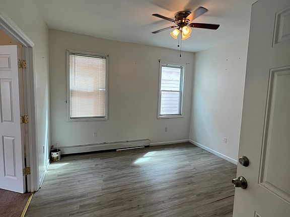 5th image of 305 S 11th St Floor 2