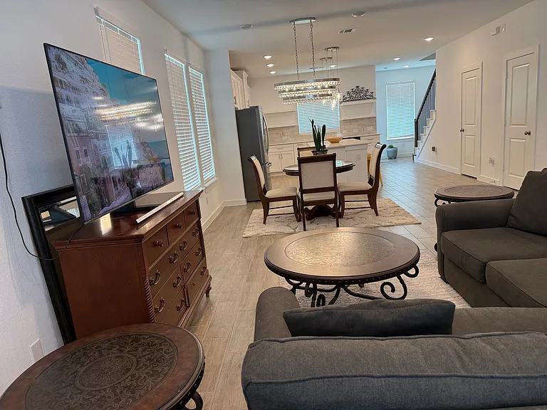 7124 Talon Bluff Dr — Photo 2
