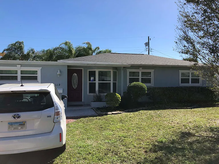 6629 Orchard Dr N — Photo 2