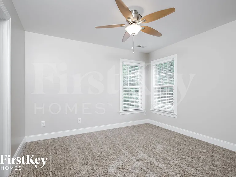 5515 Stone Crossing Dr — Photo 11