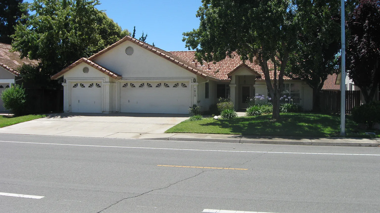 1815 Germaine Dr photo 1