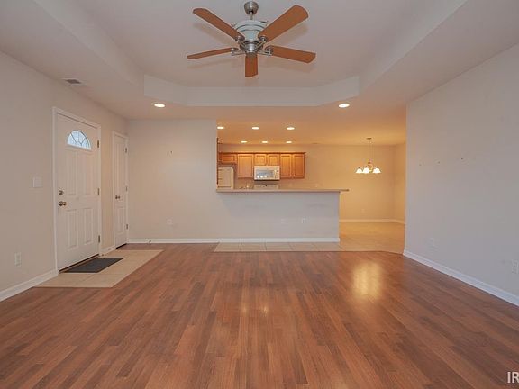 3rd image of 4801 Old Tyme Ct