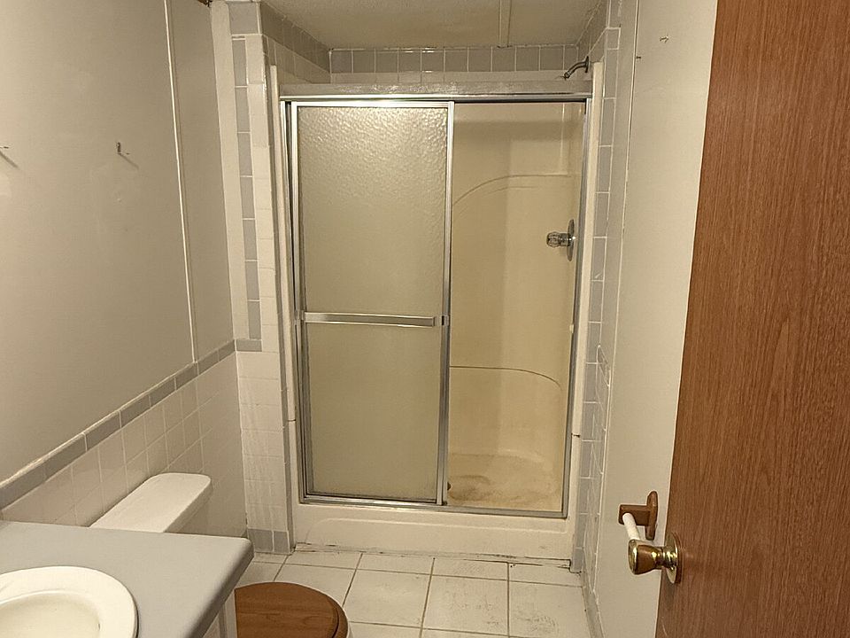 1st image of 77 Fletcher Way