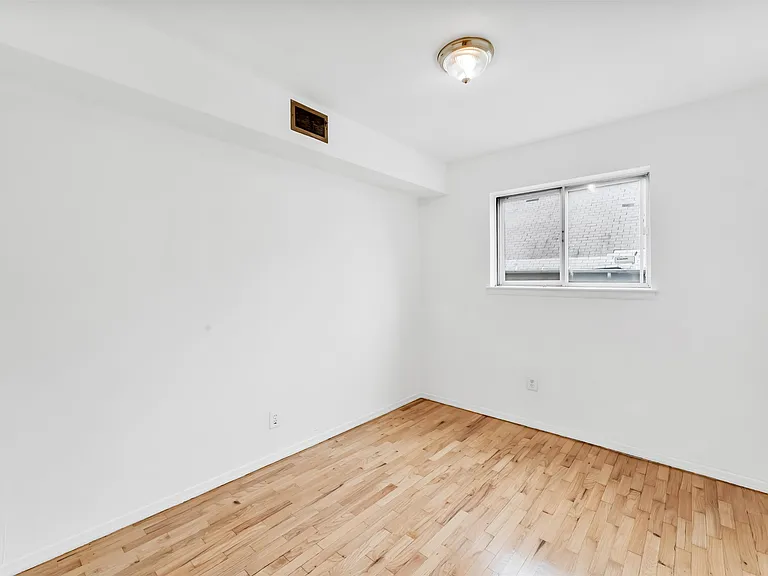 30 Skyline Dr #3 — Photo 24