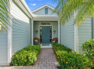 466 NE Bluefish Point, Port Saint Lucie, FL 34983