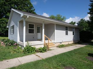 300 W Walnut St, Argos, IN 46501