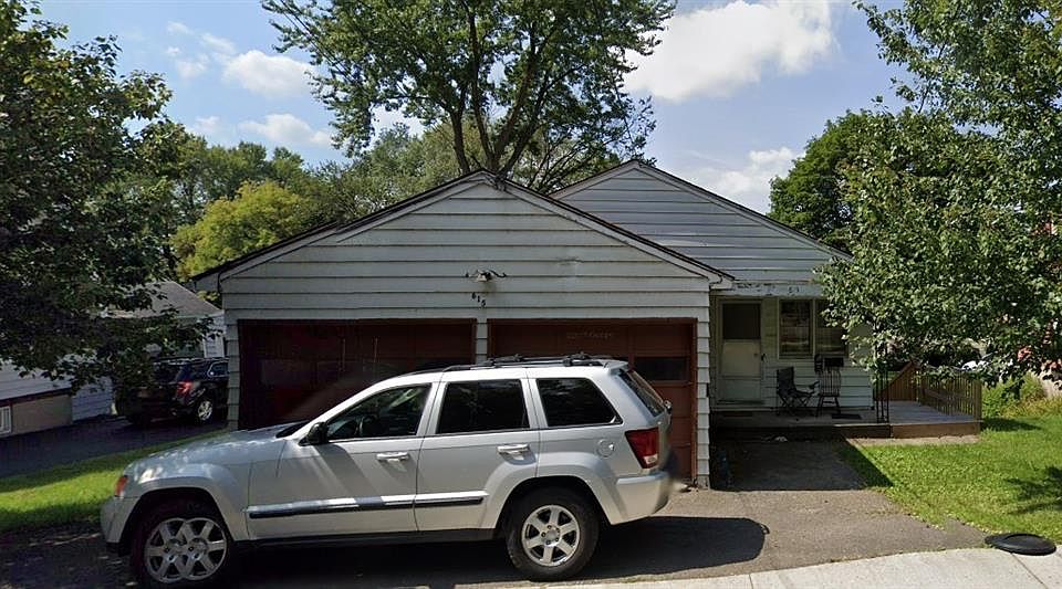 1st image of 615 N Nanticoke Ave