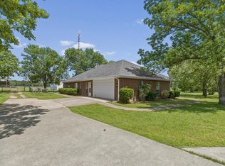 219 Friends Rd, Denison, TX 75021
