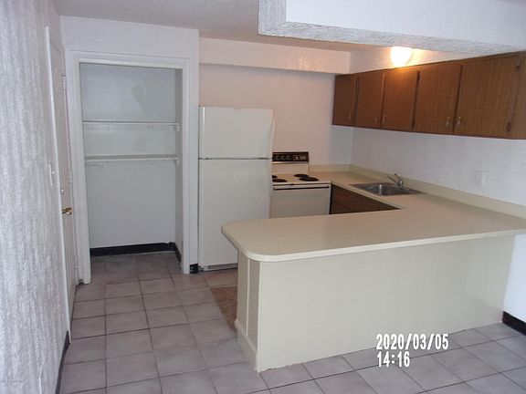 5th image of 1723 Dixon Blvd #15