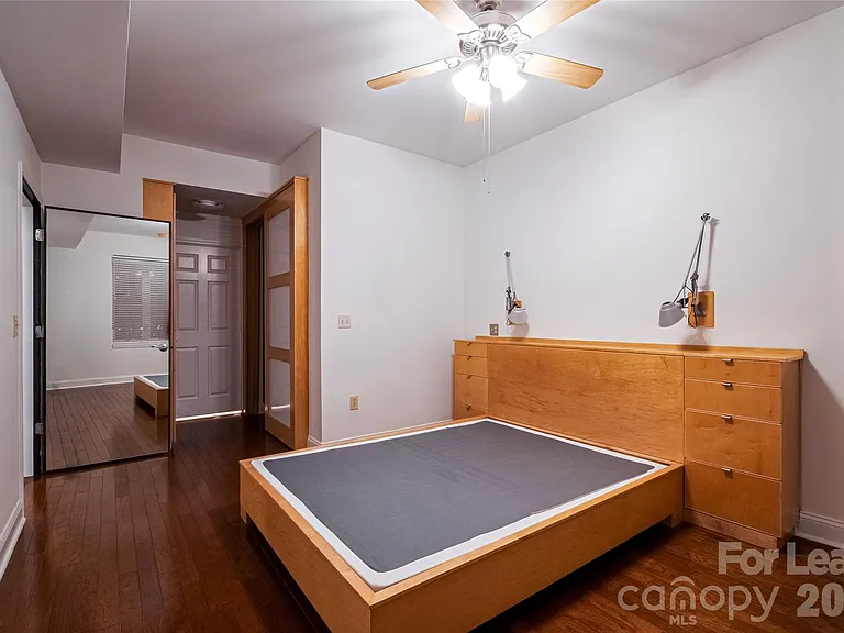 300 W 5th St #521 — Photo 8