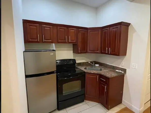 612 West 138th Street image 4 of 7