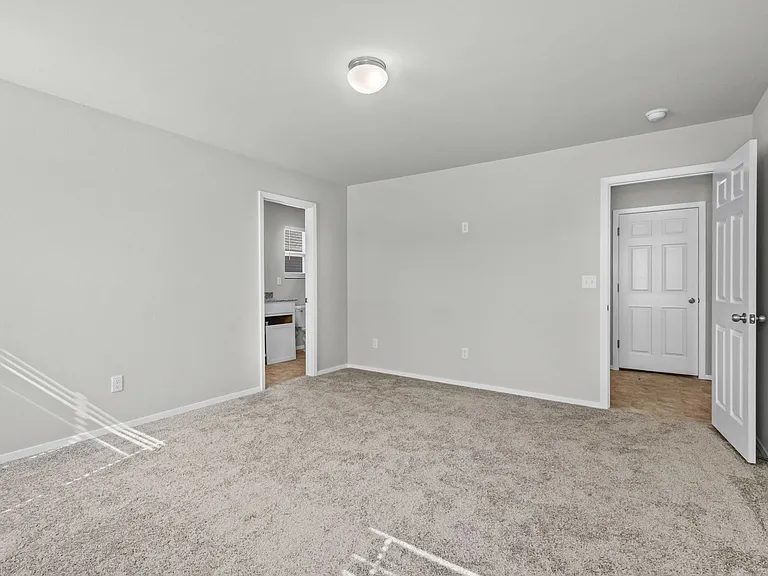 801 Belhaven Rd — Photo 15