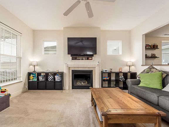 3rd image of 436 Eshlure Ct