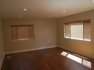2nd image of 1659 Bacon St