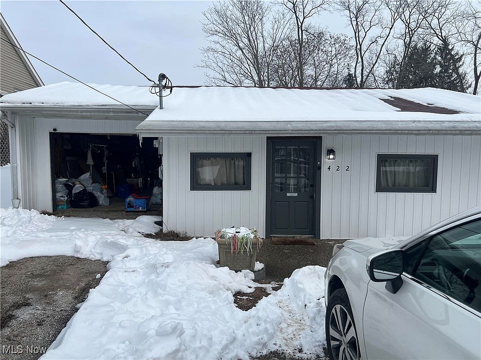 1st image of 422 Jessamine St