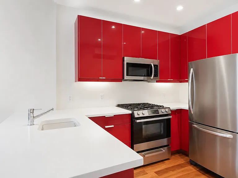 251 W 121st St #3 — Photo 6