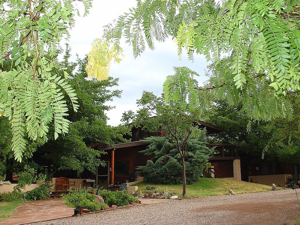Main house...3 bed/3bath