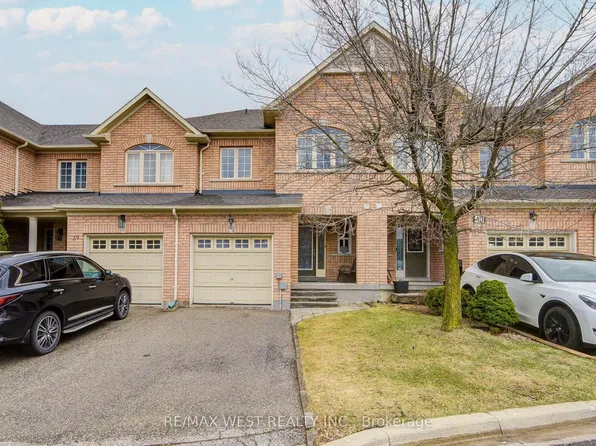 41 Lacebark Ct, Brampton, ON L6R 3M7