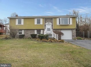 1618 Mount Laurel Rd, Temple, PA 19560