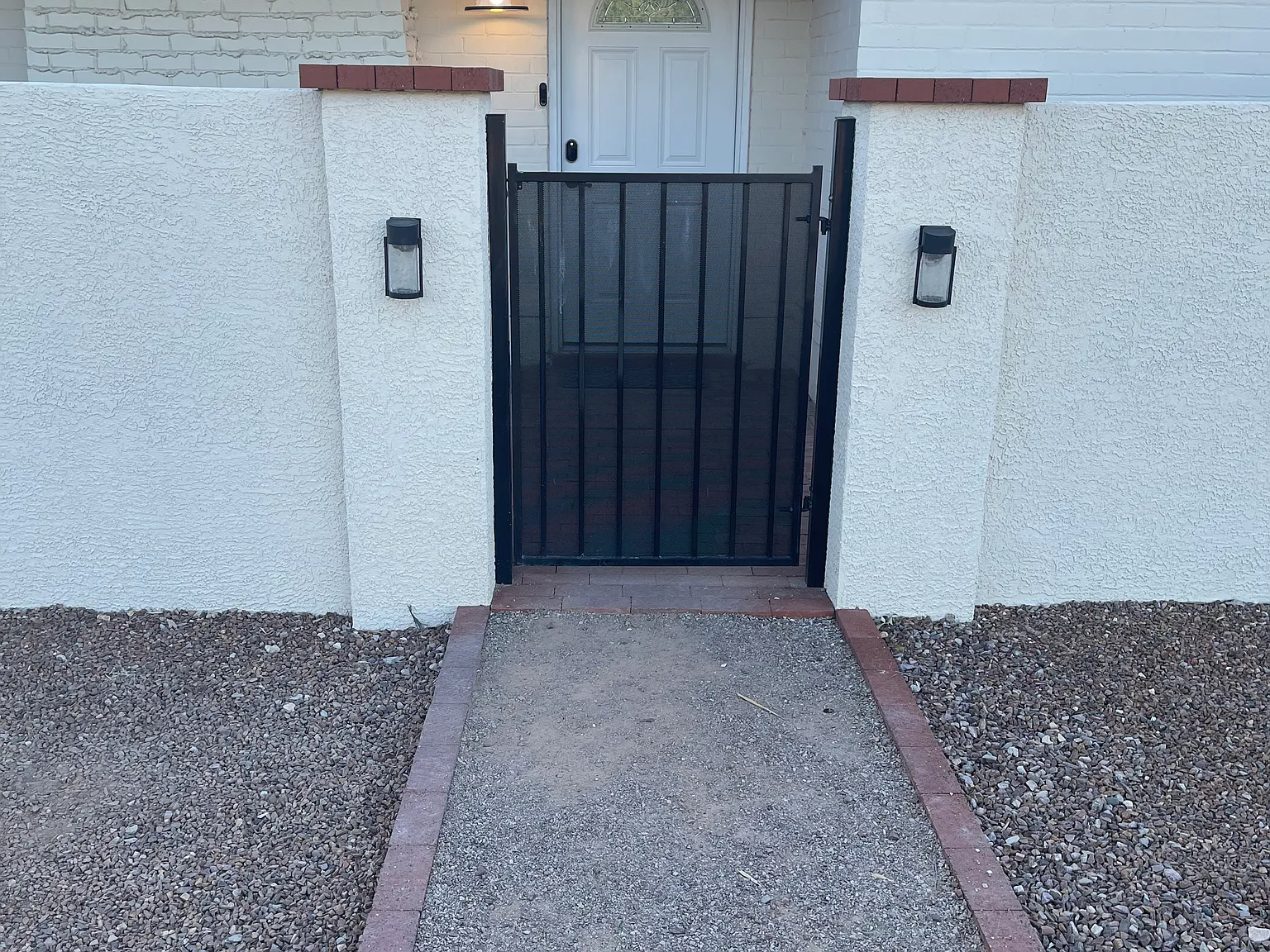 3 bed, 1550 sqft, $3,000 — Photo 2