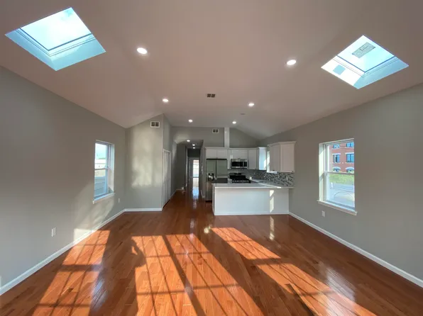 176 Avenue F image 12 of 26