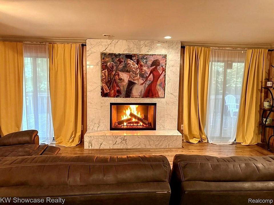 5064 Far Ravine Ct, photo 12