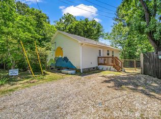 23 Peace St, Asheville, NC 28806