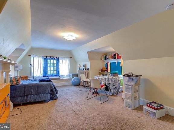 3rd image of 200 S Church St #1