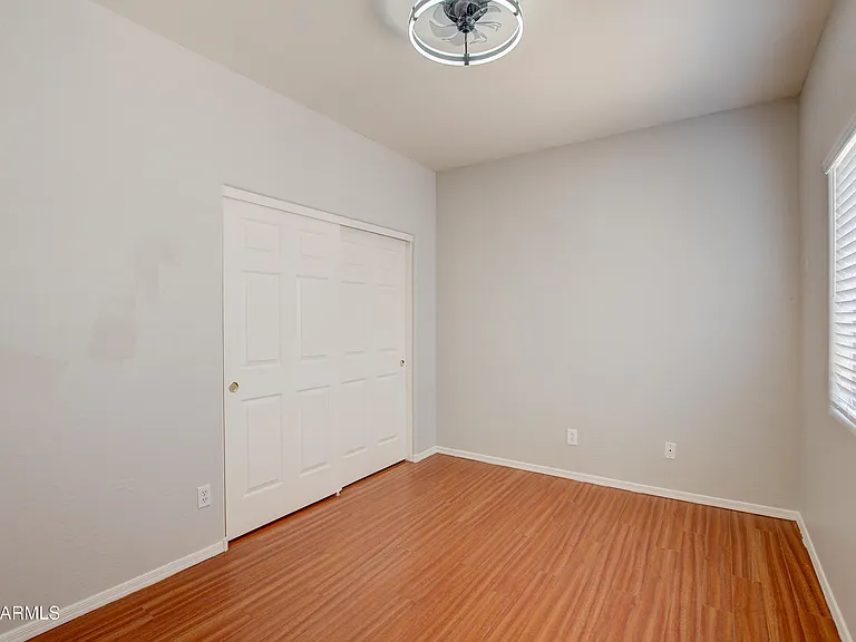2043 N Holguin Way — Photo 14