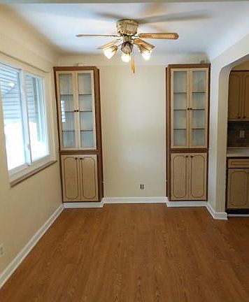 5th image of 6804 Dellbank Dr