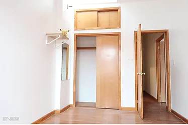 Rented by Dyer Estate Mgmt