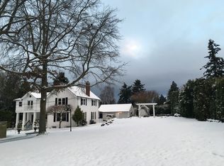 9711 Cherry St, Edmonds, WA 98020