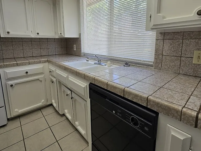 5217 E Liberty Ave #104 — Photo 8