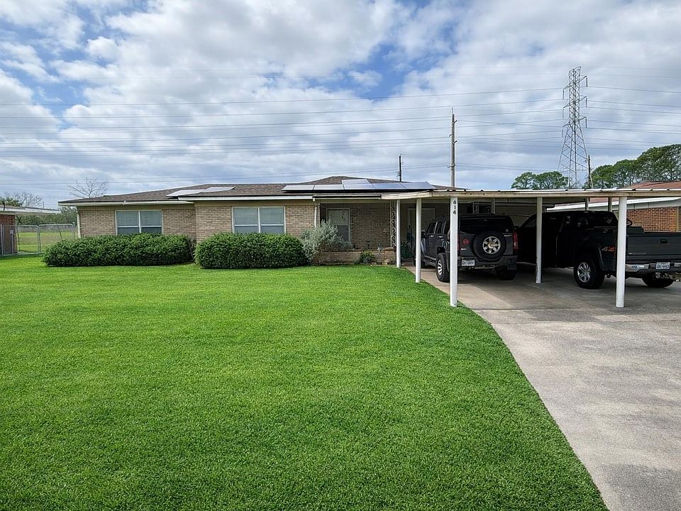 1st image of 614 Sunset Ln