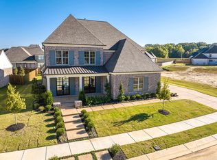 292 Beckham Dr, Collierville, TN 38017