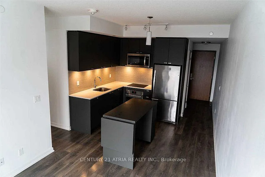 2 bed, $2,700 — Photo 2