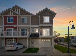 23 N Redstone Cir NE, Calgary, AB T3N 0M8