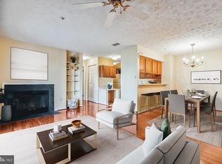 12205 Eagles Nest Ct APT C, Germantown, MD