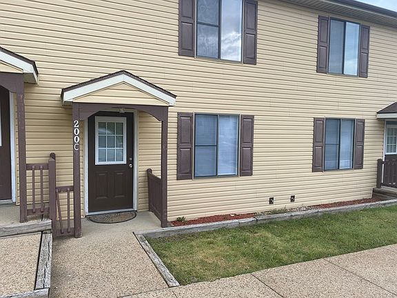 2nd image of 200 Vickie Lynn Ln #C