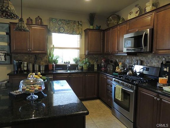 3rd image of 30886 Oak Knoll Dr