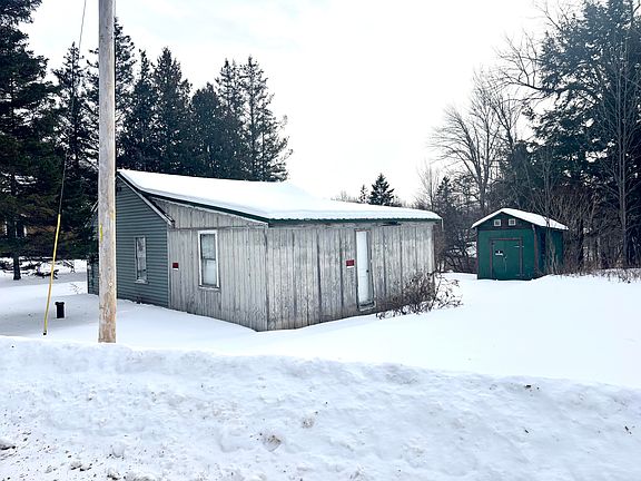 2nd image of 21 Horseshoe Road