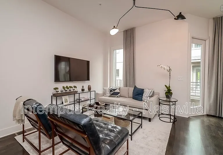 821 Melpark Ct — Photo 7