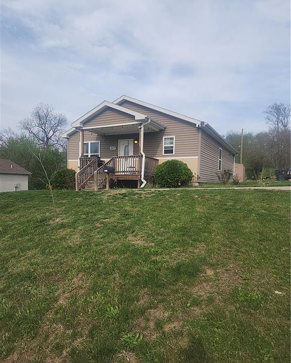 1st image of 1607 S 14th St