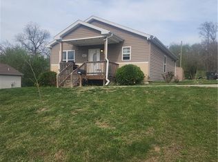 1607 S 14th St, Saint Joseph, MO 64503