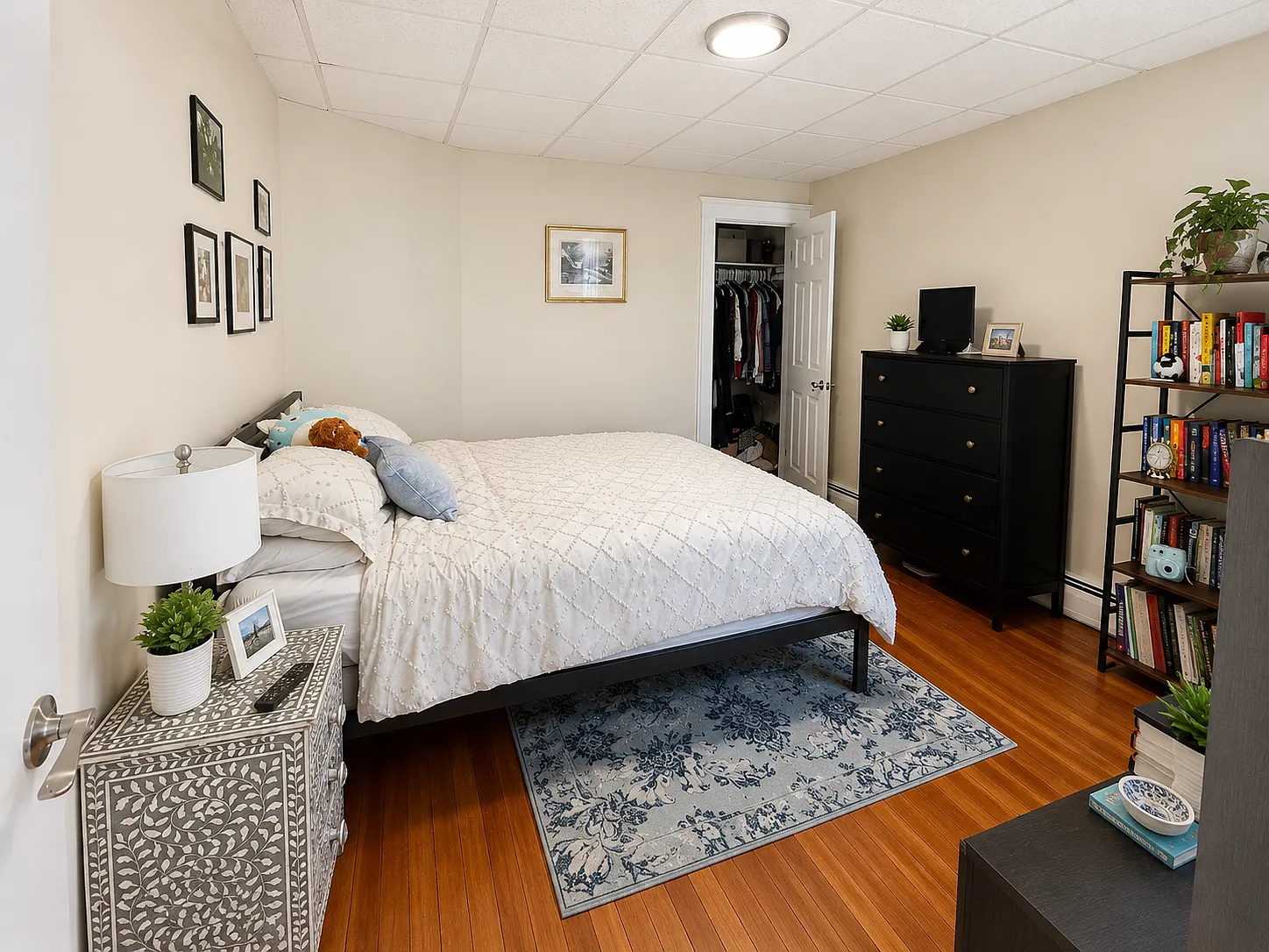 1 bed, 1.0 bath, $2,700 — Photo 4