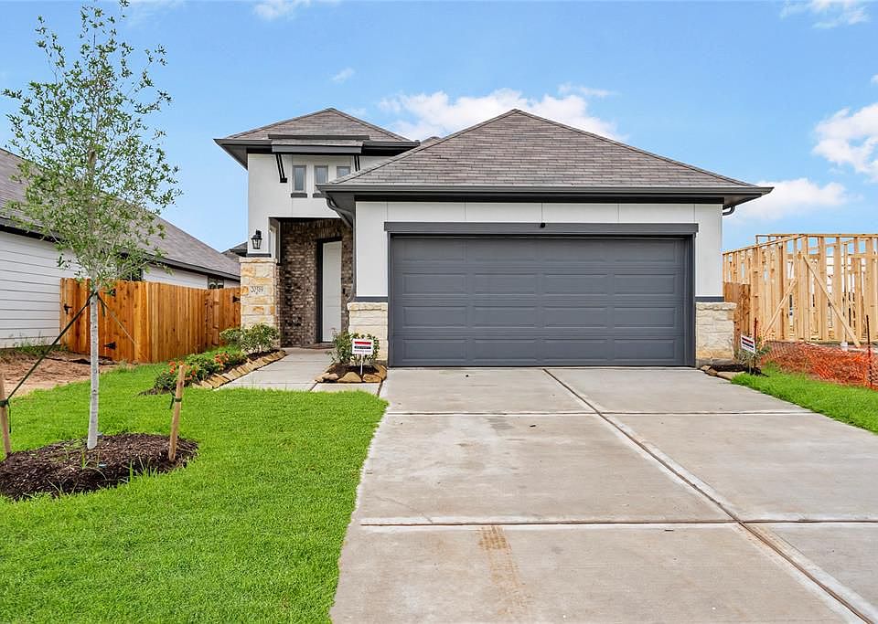 1st image of 20519 Laila Manor Ln