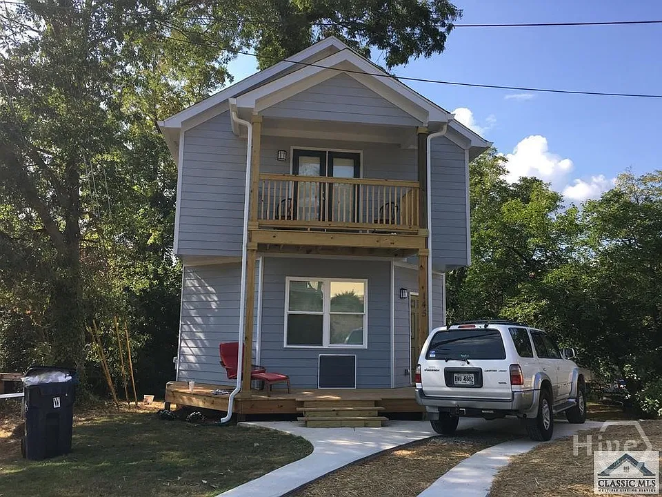 145 Strickland Ave